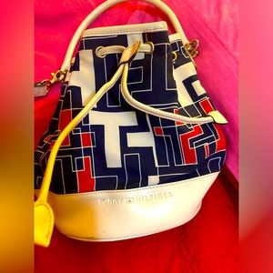 Tommy Hilfiger Red, White, and Blue bucket bag with shoulder strap